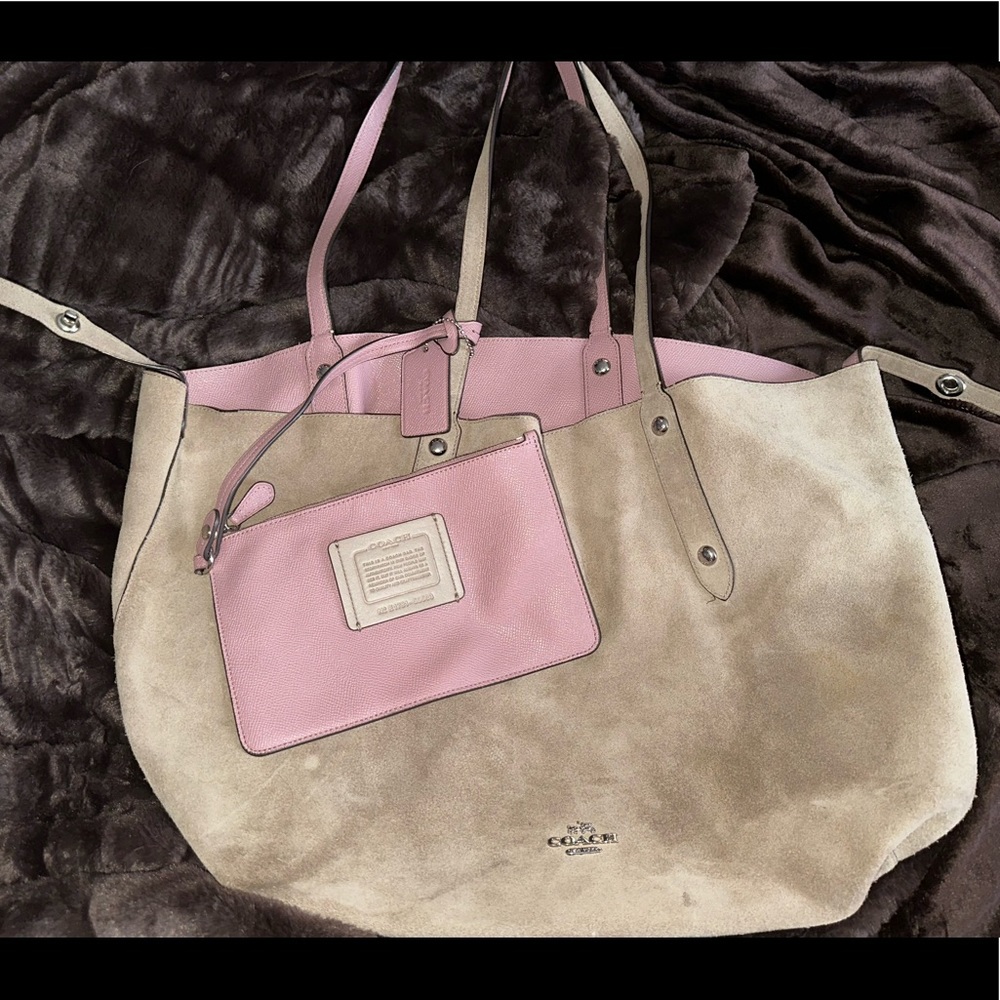 Coach reversible purse - Picture 2 of 3